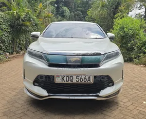 Toyota Harrier 2017 White