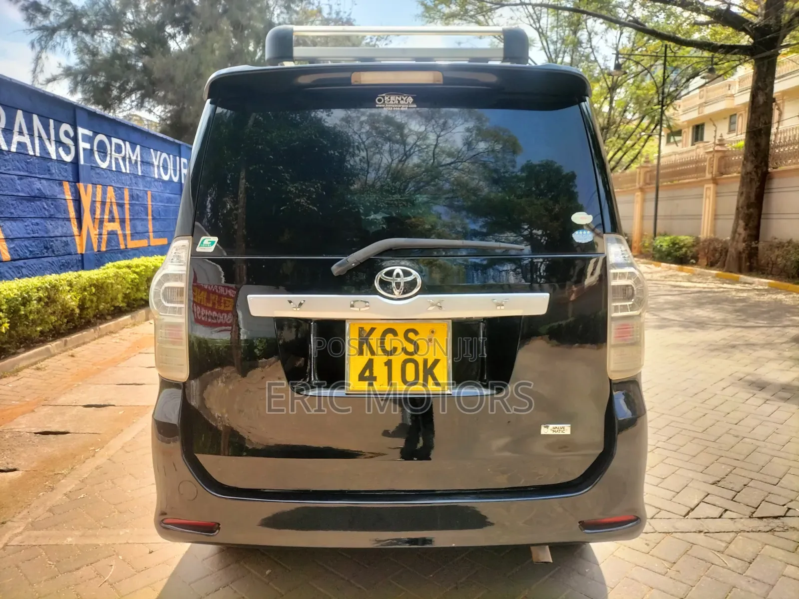 Toyota Voxy 2011 Black