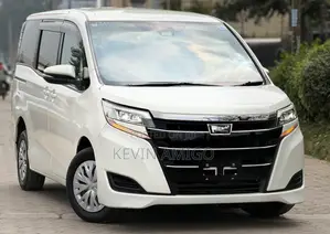 Toyota Noah 2020 White