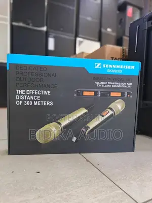 SKM9000 UHF Professional Handheld Wireless Microphone System