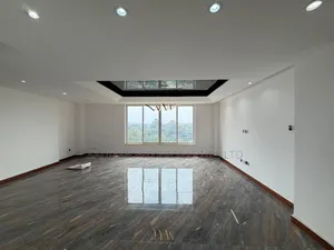 5bdrm Duplex in Spring Valley for rent