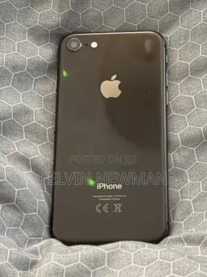 Apple iPhone 8 64 GB Black