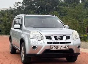 Nissan X-Trail 2014 Gray