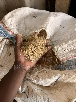 Rice Husk (For Chicken Brooding and Bedding)