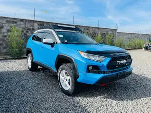 Toyota RAV4 2020 Blue