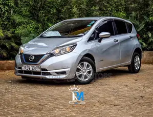 Nissan Note 2018 Silver