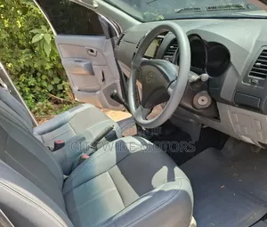 Toyota Hilux 2011 Silver
