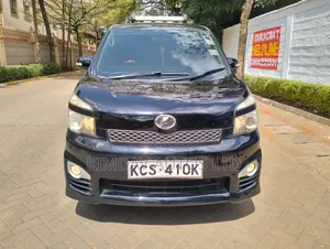 Toyota Voxy 2011 Black