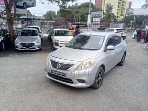 Nissan Latio 2014 Silver