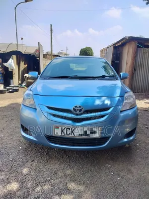 Toyota Belta 2009 Blue