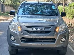 Isuzu D-MAX 2023 Silver