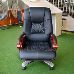 Reclining Leather Manager's Chair.