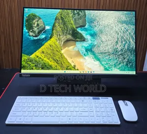 Desktop Computer Lenovo ThinkCentre M715 8GB AMD Ryzen 5 SSD 256GB