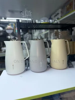 Feenik 2ltr Square Shape Vacuum Flask
