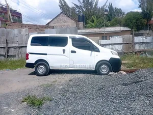 Nissan NV200 2010 White