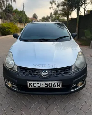 Nissan Advan 2009 Silver