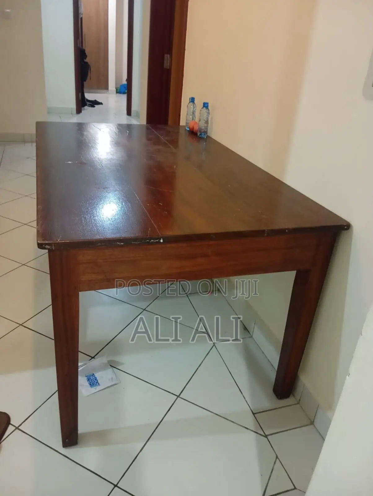Table With 4 Chairs