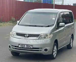 Nissan Serena 2007 Silver