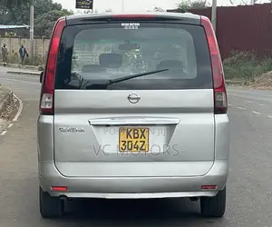 Nissan Serena 2007 Silver