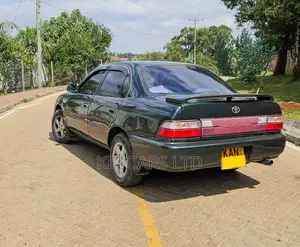 Toyota Corolla Sedan 1994 Green