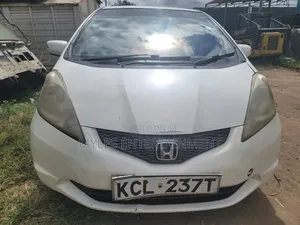 Honda Fit Automatic 2010 White