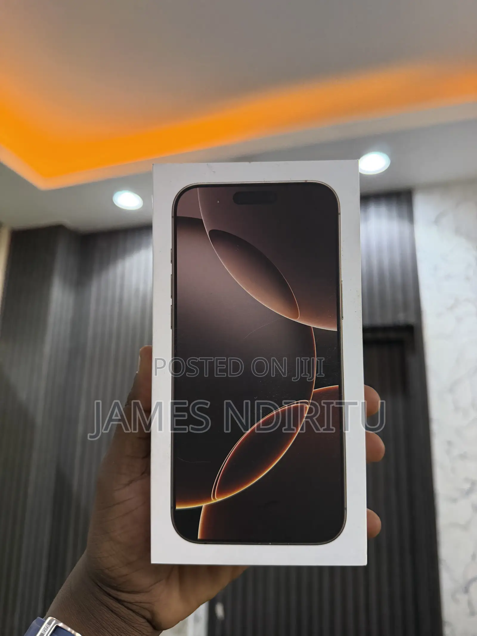 New Apple iPhone 16 Pro Max 256 GB Black
