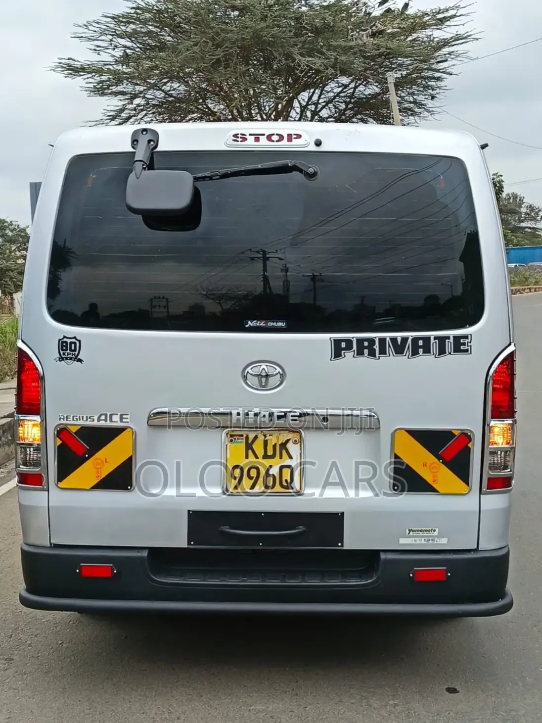 Toyota HiAce 2016 Silver