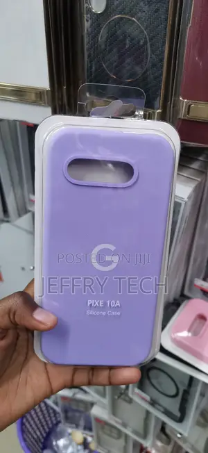 PIXE 10A"light Purple Silicone Phone Case Featuring a "G" Logo