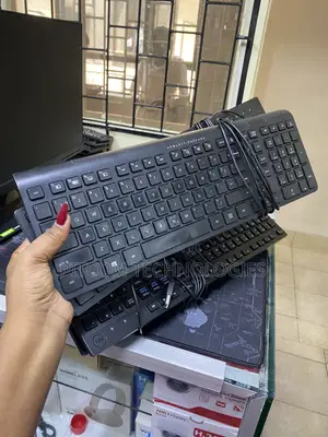Ex Uk External Wired Keyboard