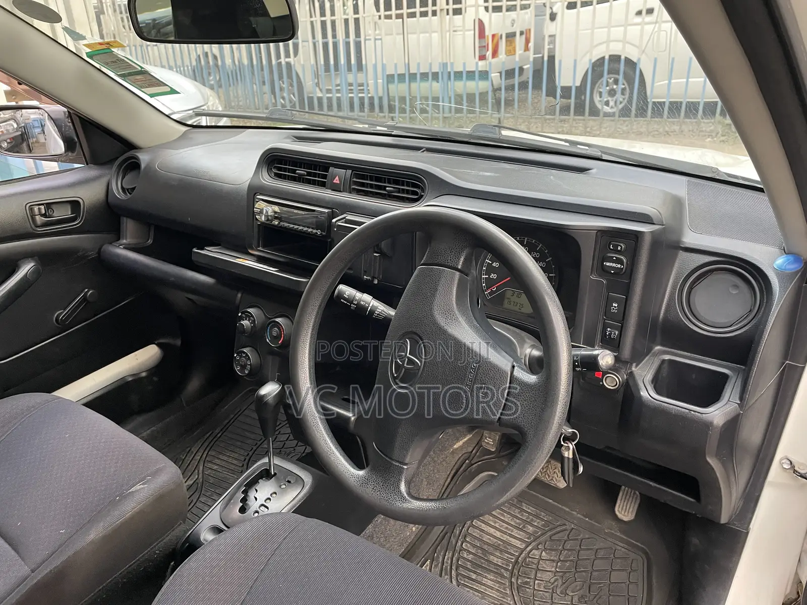 Toyota Probox 1.3 DX 2WD 2015 White