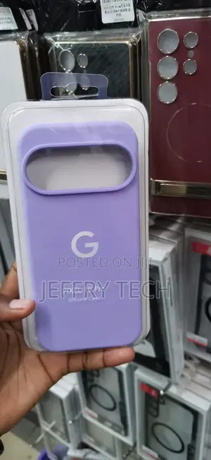Pixel 10 Pro First-Party Style Silicone Protective Phone Case