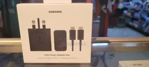 50w Samsung Charger With a 1.8m USB-C to USB-C Cable