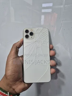 Apple iPhone 11 Pro Max 64 GB White