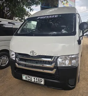 Toyota HiAce 2012 White