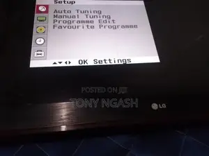 LG 32inchs Digital TV