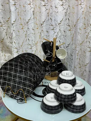 18 Pieces Dinner Set