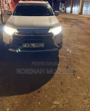 Mitsubishi Outlander SEL AWC 2016 White
