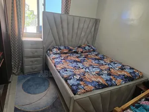Chester Bed 5 by 6 With 2 Side Beds Matress