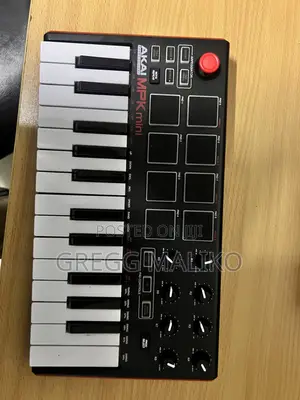 Akai Mini Midi Keyboard