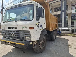 Tata 2516 Yom 2015