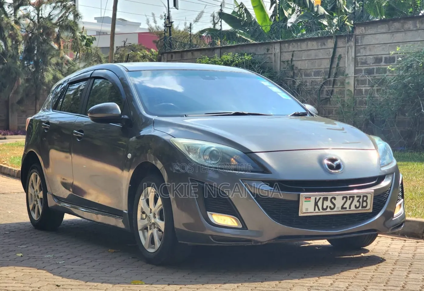 Mazda Axela 2011 Gray