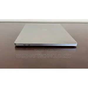 Laptop Apple MacBook Pro 2018 8GB Intel Core i5 SSD 256GB