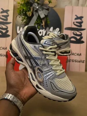 Asics Gel Kayano 14