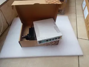 MikroTik RB951Ui-2HnD Wireless Access Router