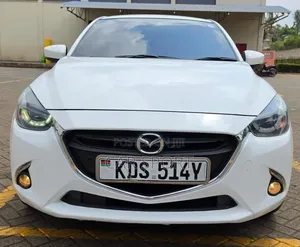 Mazda Demio 2017 White