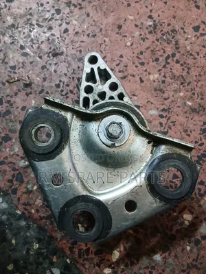 Engine Mountain Mazda Demio 2008