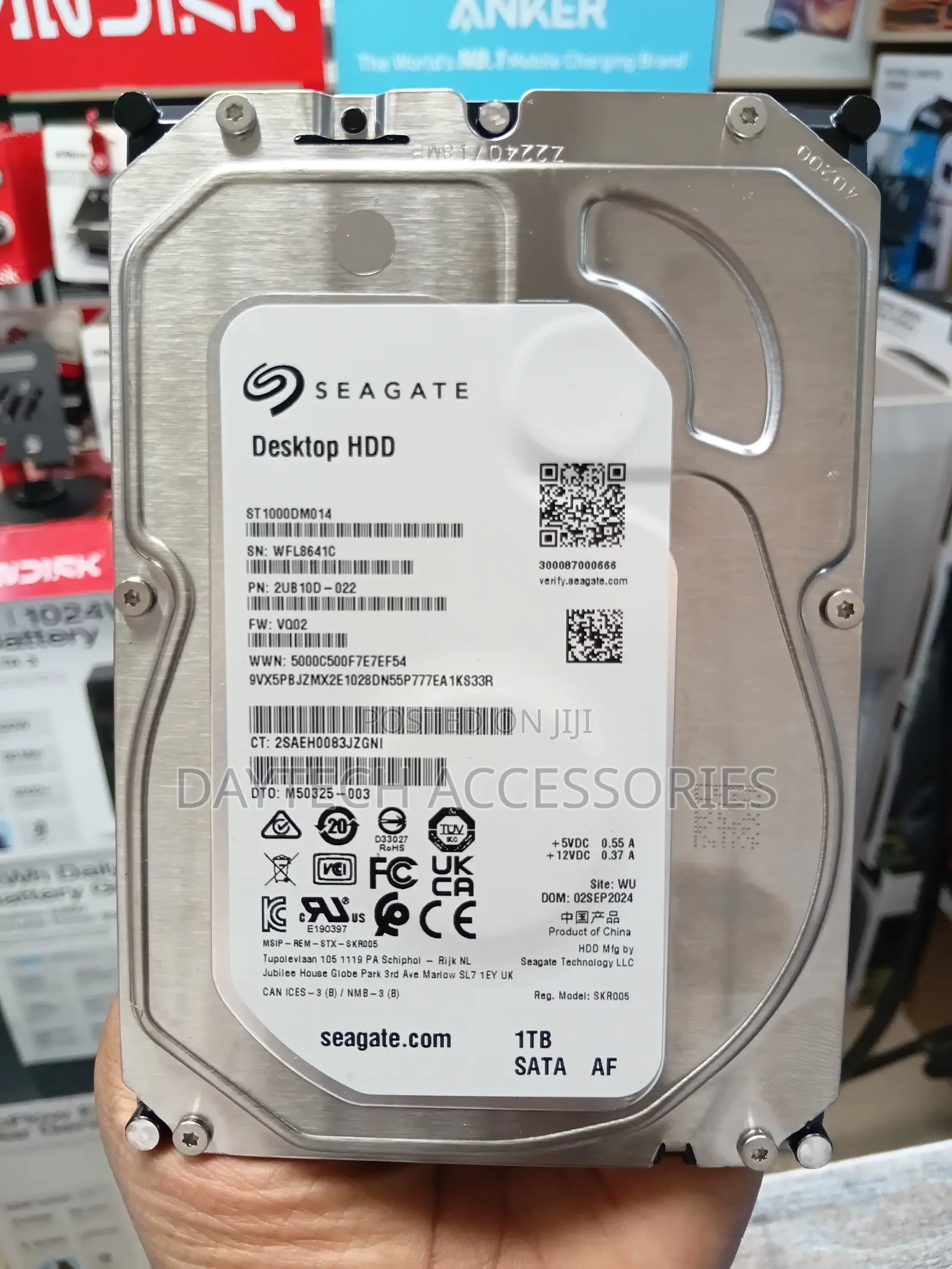 This Is a Seagate Desktop HDD With a 1TB Capacity.