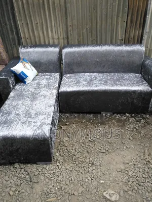 L Seat Chair