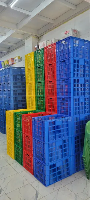 360 Polystack Plastic Crates