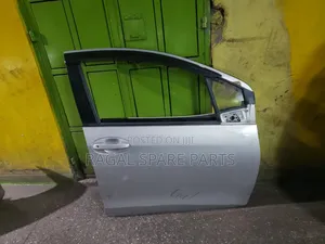 Vitz Jewella Drivers Door